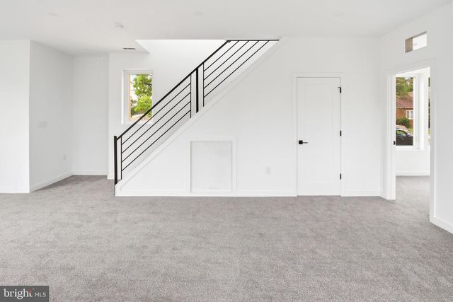 43 E HODGES AVE, Lawnside, NJ 08045
