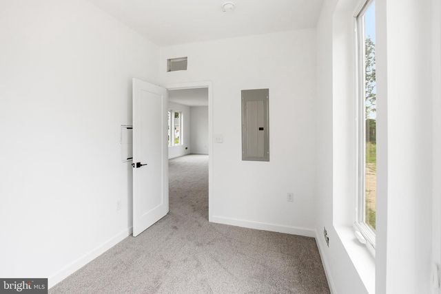 43 E HODGES AVE, Lawnside, NJ 08045