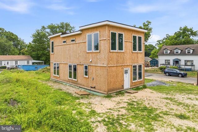 43 E HODGES AVE, Lawnside, NJ 08045