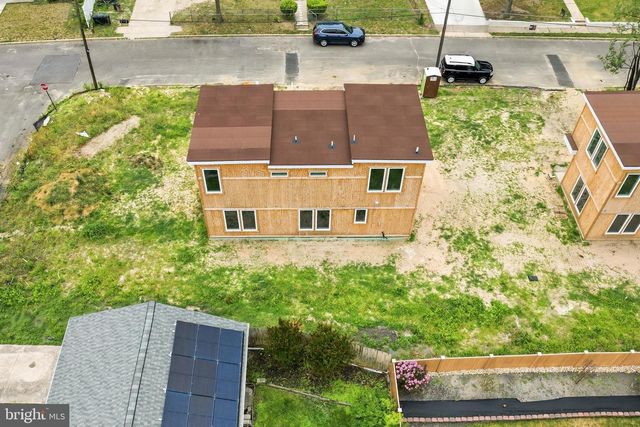 43 E HODGES AVE, Lawnside, NJ 08045