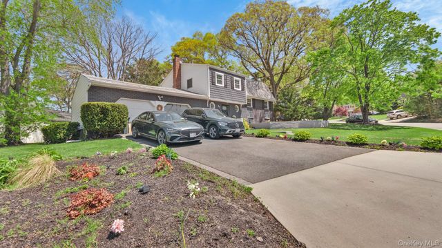 27 Camp Drive, Selden, NY 11784