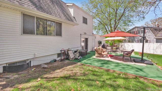27 Camp Drive, Selden, NY 11784