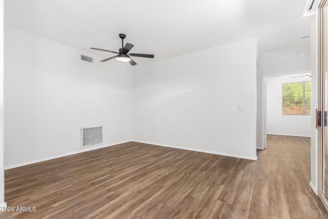 9550 E THUNDERBIRD Road 130, Scottsdale, AZ 85260