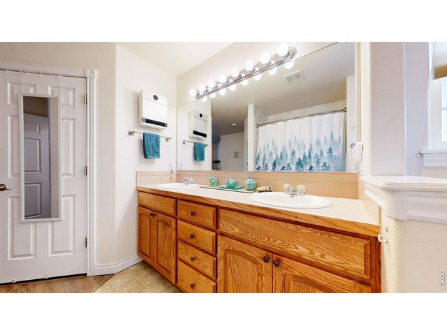 2094 35th Ave Ct, Greeley, CO 80634