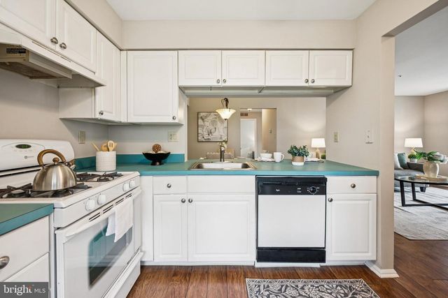 4505 ABERDEEN LN, Blackwood, NJ 08012