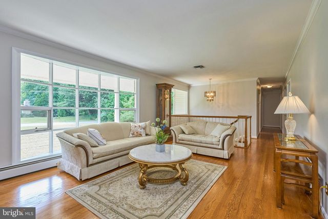 10800 KELLEY DR, Fairfax, VA 22030