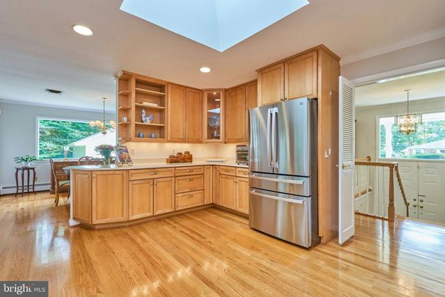 10800 KELLEY DR, Fairfax, VA 22030