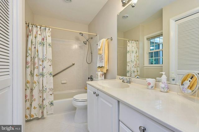 10800 KELLEY DR, Fairfax, VA 22030