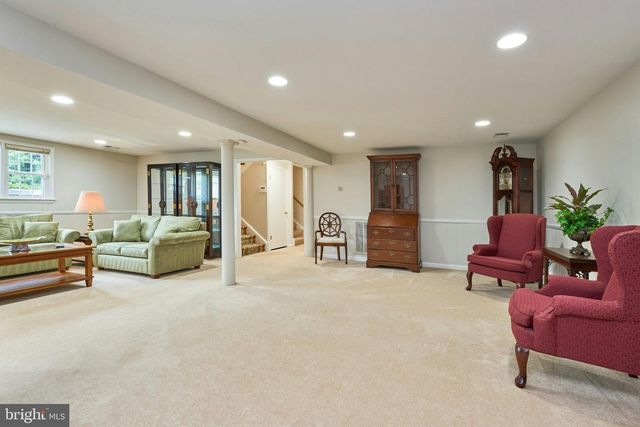 10800 KELLEY DR, Fairfax, VA 22030