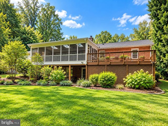 10800 KELLEY DR, Fairfax, VA 22030