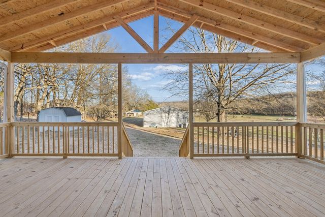 5205 SE Tater Peeler Rd, Lebanon, TN 37090