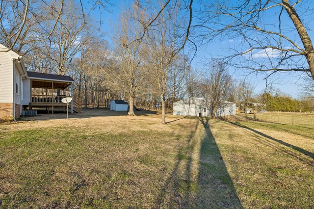 5205 SE Tater Peeler Rd, Lebanon, TN 37090