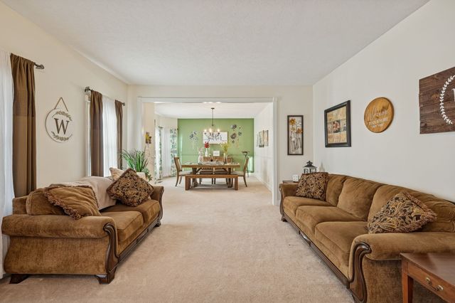 5205 SE Tater Peeler Rd, Lebanon, TN 37090