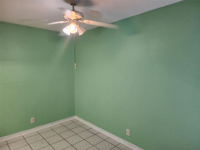 2600 Penny LN 116, Austin, TX 78757