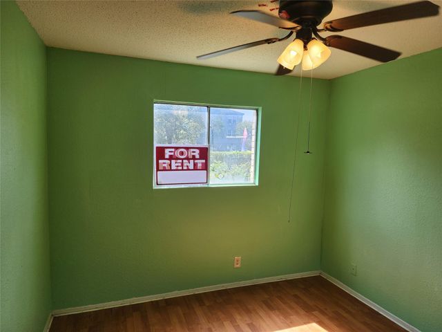 2600 Penny LN 116, Austin, TX 78757