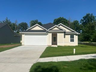 1322 S Chandler Avenue, Denison, TX 75020
