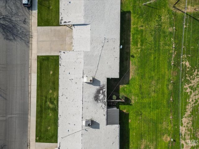 5804 Sundale Ave, Bakersfield, CA 93309