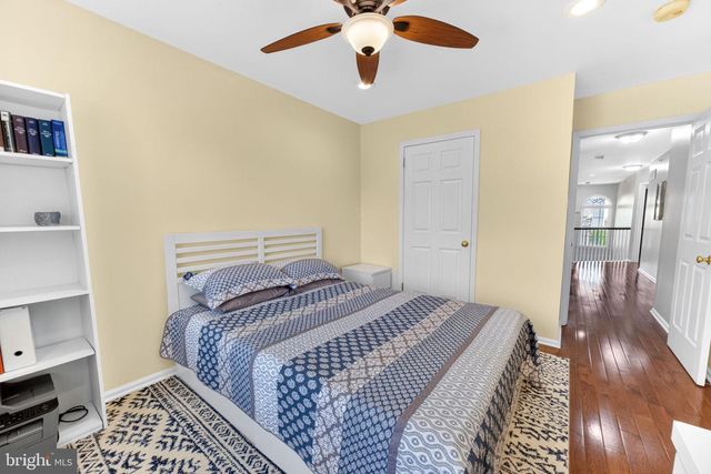 106 JULIAN DR E, Warwick, PA 18974