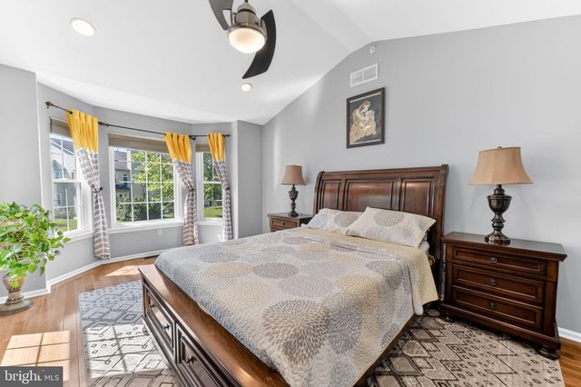 106 JULIAN DR E, Warwick, PA 18974