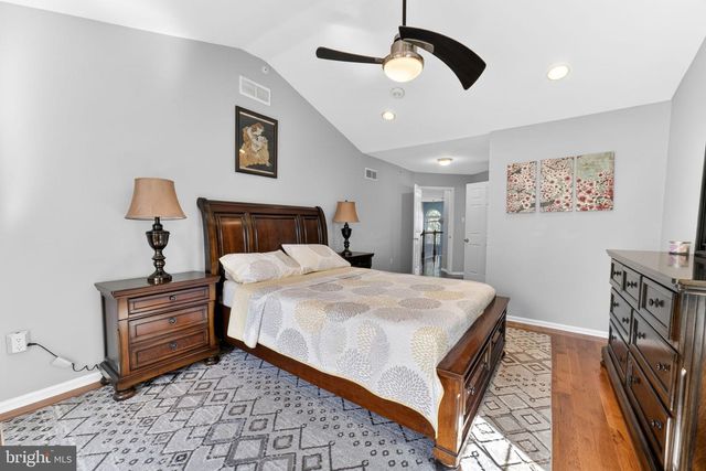 106 JULIAN DR E, Warwick, PA 18974