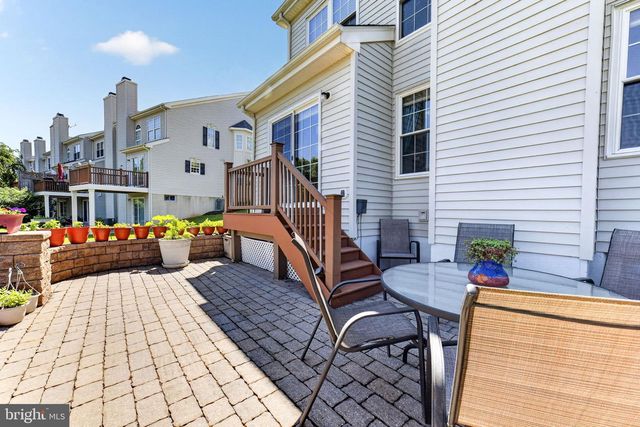 106 JULIAN DR E, Warwick, PA 18974