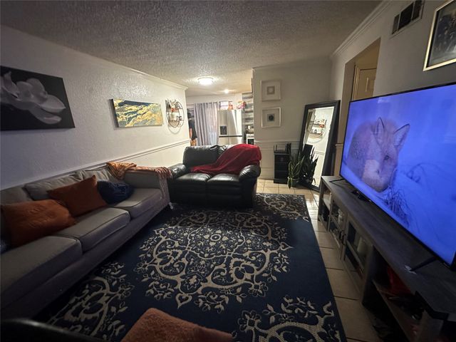 2133 Greenway Street, Arlington, TX 76010