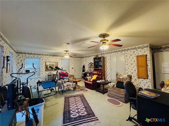 1105 Baldridge Drive, Gatesville, TX 76528