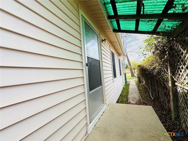 1105 Baldridge Drive, Gatesville, TX 76528