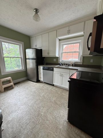 636 Beaumont Avenue, Harrodsburg, KY 40330