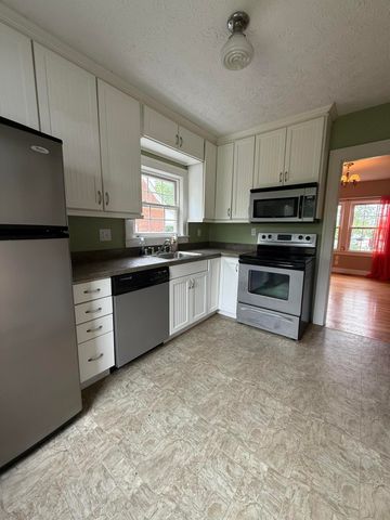 636 Beaumont Avenue, Harrodsburg, KY 40330