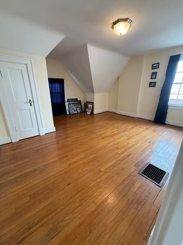 636 Beaumont Avenue, Harrodsburg, KY 40330