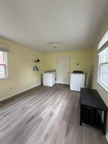 636 Beaumont Avenue, Harrodsburg, KY 40330