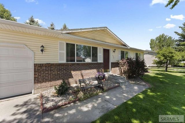 622 Maurine Drive, Idaho Falls, ID 83401