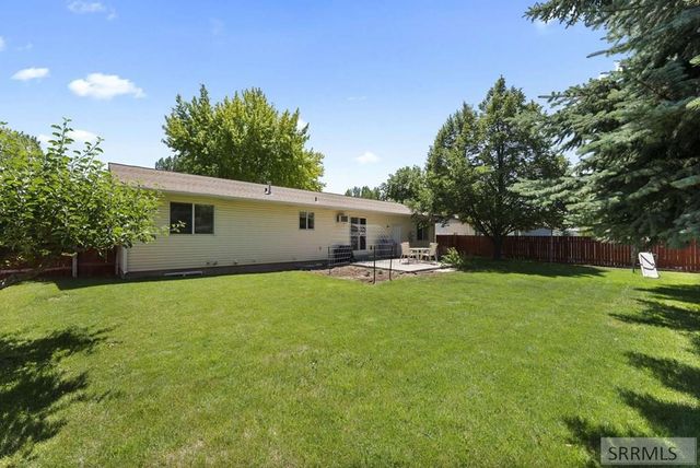 622 Maurine Drive, Idaho Falls, ID 83401