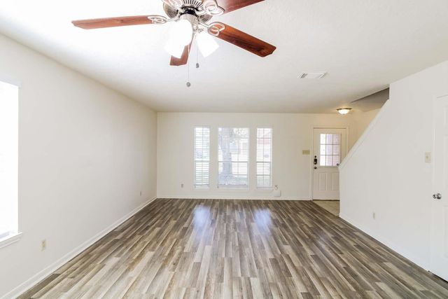 4409 Spoonbill Drive, Seabrook, TX 77586