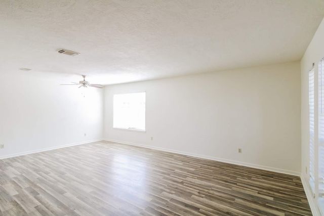 4409 Spoonbill Drive, Seabrook, TX 77586
