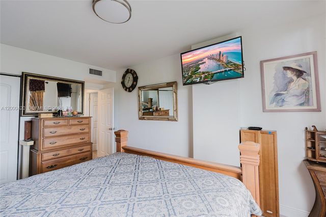 3800 Hillcrest Dr 411, Hollywood, FL 33021