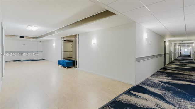 3800 Hillcrest Dr 411, Hollywood, FL 33021