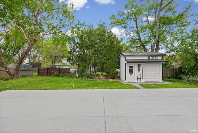 2232 Miami Trail, West Lafayette, IN 47906