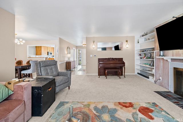 2232 Miami Trail, West Lafayette, IN 47906