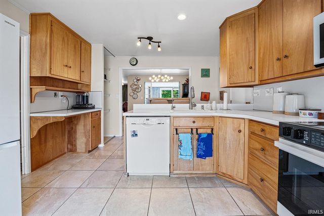 2232 Miami Trail, West Lafayette, IN 47906