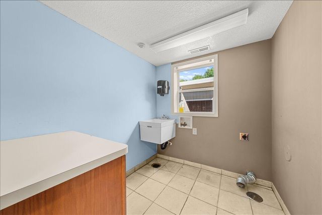698 Baker ROAD, Hudson, WI 54016