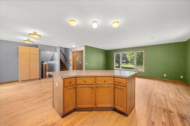 698 Baker ROAD, Hudson, WI 54016