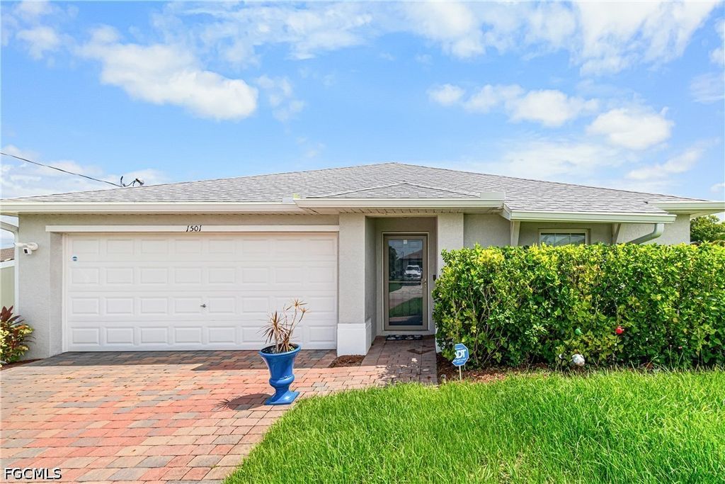 Image 1 of property listing at 1501 NE 33rd ST, Cape Coral, FL 33909