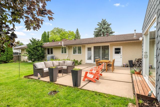 3217 36th Avenue NE, Saint Anthony, MN 55418