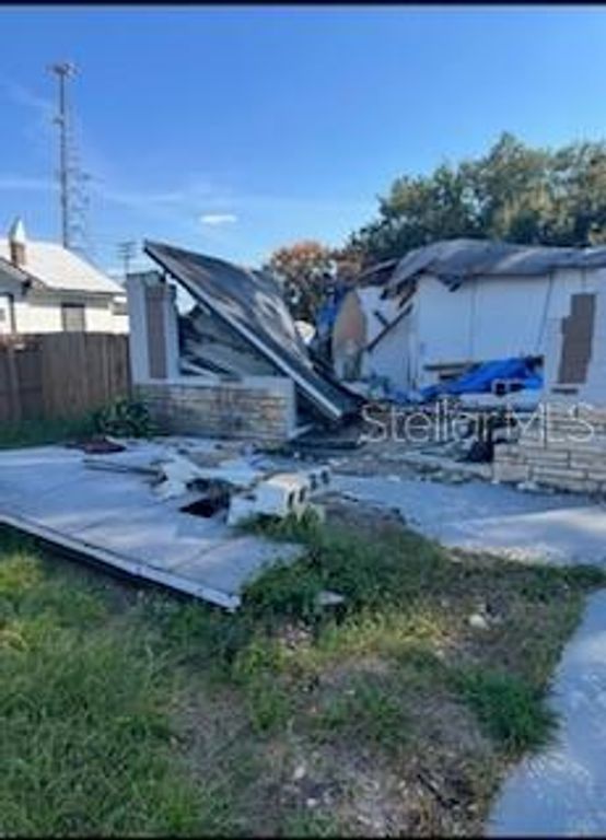 1415 E BAY STREET, Bartow, FL 33830