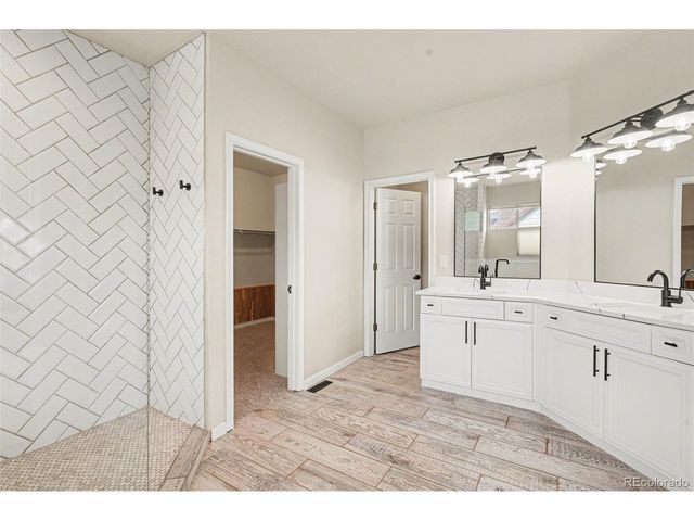 10635 Clarke Farms Dr, Parker, CO 80134