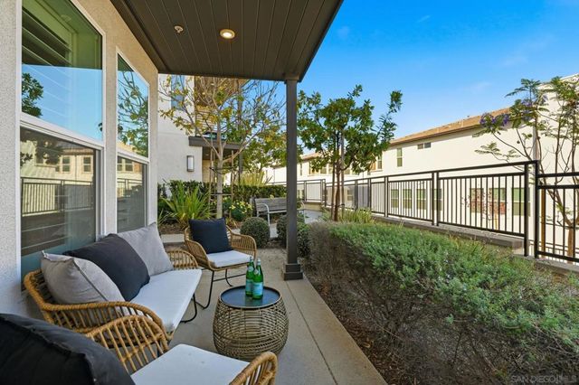 2860 Avella Circle, San Diego, CA 92108