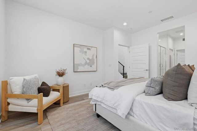 2860 Avella Circle, San Diego, CA 92108