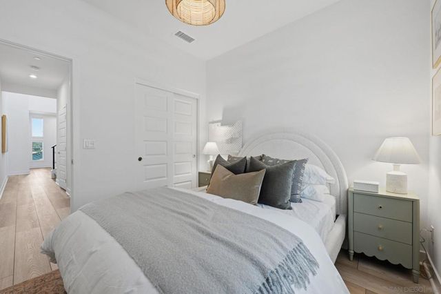 2860 Avella Circle, San Diego, CA 92108